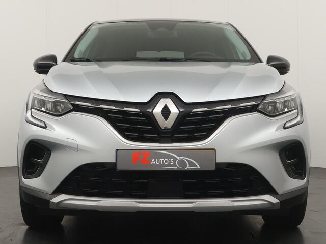 Renault CAPTUR 1.6 E-Tech Plug-in Hybrid 160 Intens - Navigatie - Apple Carplay/Android Auto - Climate Control