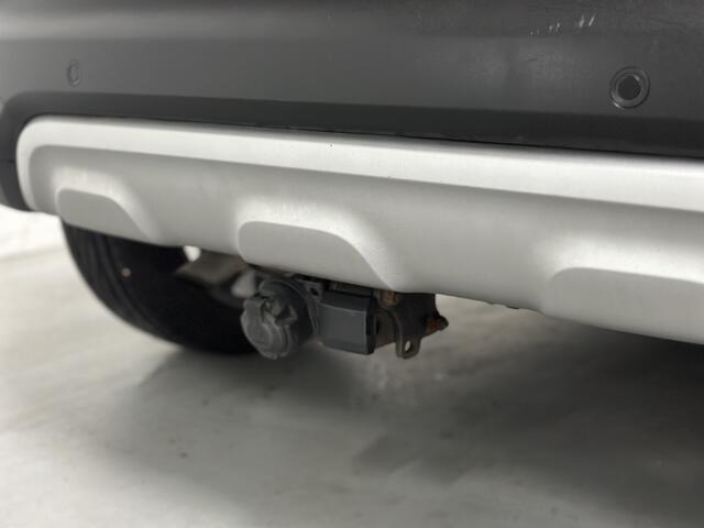 Renault CAPTUR 1.2 TCe Intens CLIMA / CRUISE / CAMERA / TREKHAAK