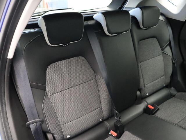 Renault CAPTUR TCe 130pk EDC/Autom. Edition One | Schuif- kanteldak | Achteruitrijcamera | Apple Carplay | Android Auto |