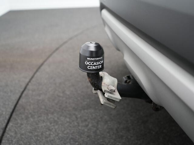 Renault CAPTUR TCe 150 EDC Intens - RIJKLAARPRIJS - Automaat - All Seasonbanden - Achteruitrijcamera - Cruise Control - Trekhaak