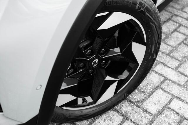 Renault CAPTUR 1.6 E-Tech full hybrid 145 PK techno | Camera achter | Groot scherm | LM Velgen | reservewiel |