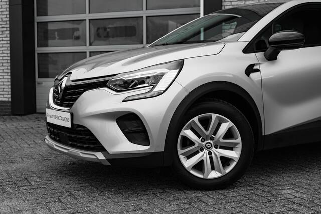 Renault CAPTUR 1.0 TCe 90 PK Silver edition | Stoelverwarming voor | Climate Control | 4 seizoensbanden | 6-bak |