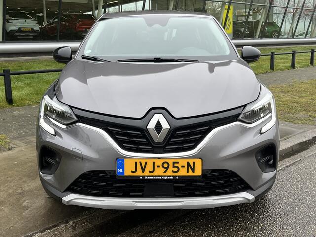 Renault CAPTUR 1.6 E-Tech Plug-in Hybrid 160PK / Camera / Parkeersensoren V+A / Apple Carplay - Android Auto /