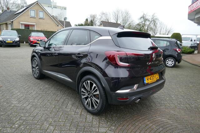 Renault CAPTUR 1.3 TCE INITIALE PARIS 154 PK ELEKTR/SCHUIFDAK / CAMERA 360 / LEDER