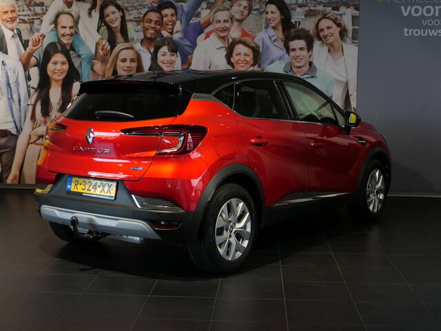Renault CAPTUR 1.6 E-Tech Plug-in Hybrid 160 Intens - Occasion Lease vanaf ¤494 p/m - Navi - Sensor achter - 17" LMV