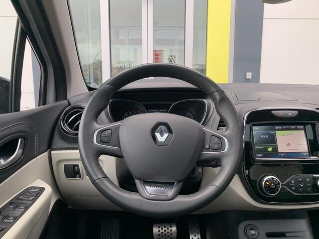 Renault CAPTUR 1.2 TCe Initiale Paris | Automaat | Panoramadak | Dodehoekdetectie | BOSE- audiosysteem