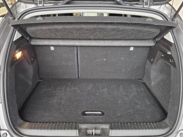 Renault CAPTUR 1.0 TCe 90 Intens | NAVIGATIE | PARKEERSENSOREN ACHTER | CLIMATE CONTROL |