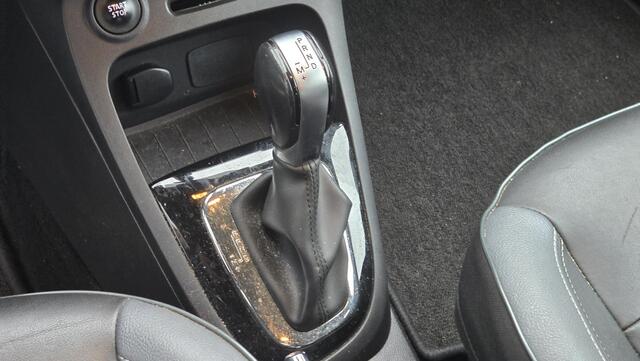 Renault CAPTUR 1.2 TCe Dynamique | Lage KM's! | Automaat | Stoelverwarming | Cruise | Camera | Keyless