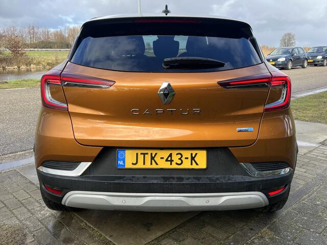 Renault CAPTUR 1.6 E-Tech Hybrid 145PK Intens / Keyless / Camera / Cruise / Climate / Applecarplay - Androidauto /