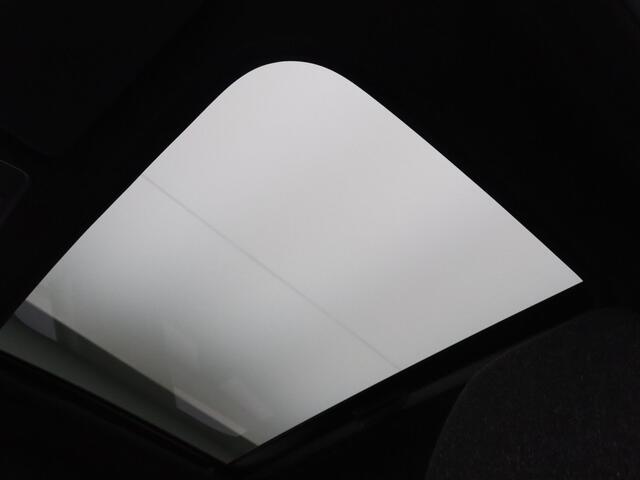 Renault CAPTUR 1.8 E-Tech full hybrid techno 160pk Harman Kardon | 360° Camera | Adapt. Cruise | Stoel-/stuurverw. | Panoramadak