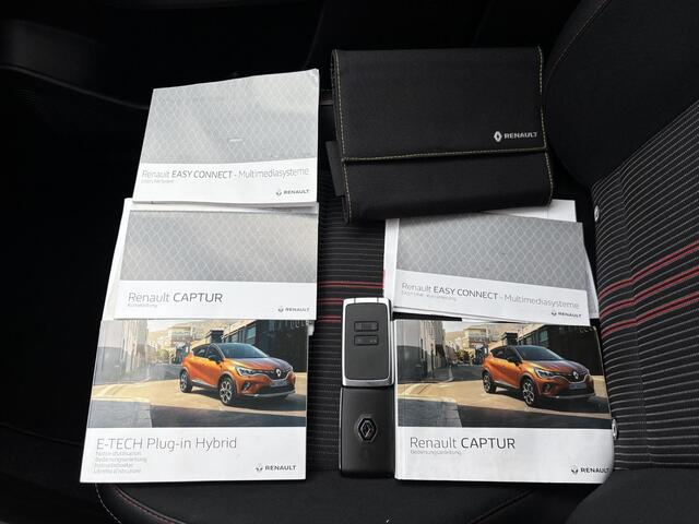 Renault CAPTUR 1.6 E-Tech Plug-in Hybrid 160 R.S. Line Automaat / Dealer onderhouden / Navigatie groot scherm / Pack Drive Assist / Apple Carplay/Android Auto / 360 Camera / Stoelverwarming / Adaptief Cruise Control / Keyless Entry/Start / Easy Life Pack / Bose /