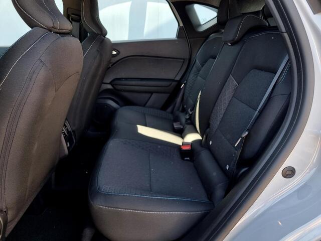 Renault CAPTUR 1.3 mild hybrid 160 Evolution / Navigatie via Android Auto/Apple Carplay / Stoelverwarming / Camera / Cruise Control / Climate Control / Trekgewicht 1200 KG /