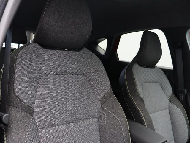 Renault CAPTUR TCe 115pk techno | Vijf jaar garantie | Stoel- en stuurwielverwarming | All season banden |