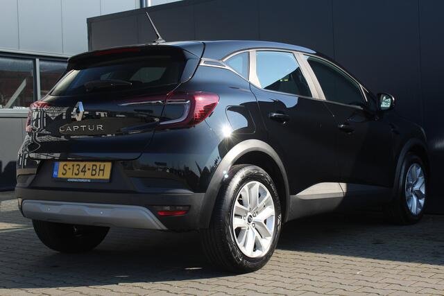 Renault CAPTUR 1.0 TCe 90 evolution | Incl. 12 maanden garantie | Achteruitrijcamera | Parkeersensoren | Navigatie | Apple Carplay/Andorid Auto | DAB | Bluetooth | Climate control | Airco | Keyless entry | Cruise control