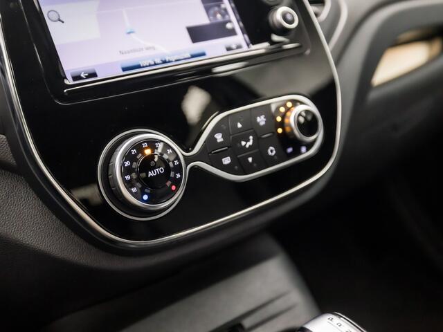 Renault CAPTUR 1.3 TCe Dynamic Intense Sport 150Pk Automaat (NAVIGATIE, CLIMATE, CAMERA, GETINT GLAS, SPORTSTOELEN, PARKEERSENSOREN, CRUISE, NIEUWE APK, NIEUWSTAAT)