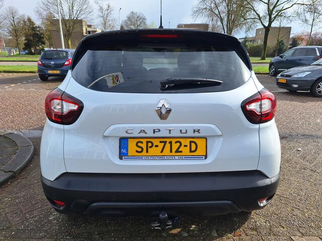 Renault CAPTUR 0.9 TCe Zen TREKHAAK