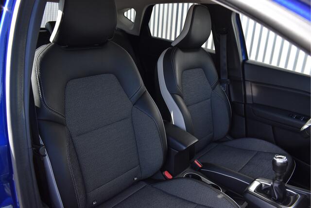 Renault CAPTUR 1.0 TCe 90 Intens Cruise, Camera, Keyless, Carplay, PDC, DAB