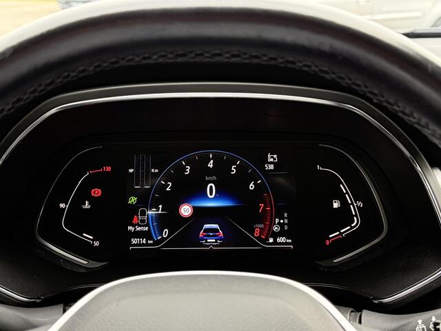 Renault CAPTUR 1.3 TCe 130 Intens | Trekhaak | NAP | Dealer onderhouden | Achteruitrijcamera | Navigatie | DAB | Climate Control | LED |