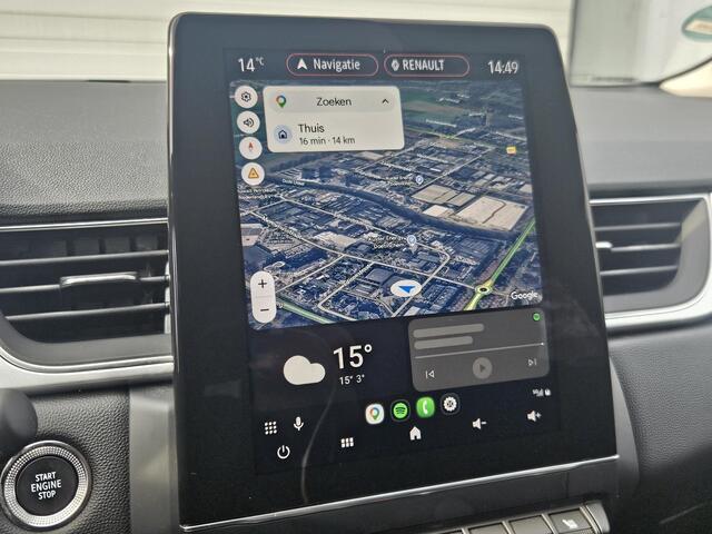 Renault CAPTUR 1.6 E-Tech Hybrid 145 Intens / Stoelverwarming / Afneembare Trekhaak / Achteruitrijcamera / Apple Carplay & Android Auto / Dealer Onderhouden / 1e Eigenaar / Climate Control / Navigatie /