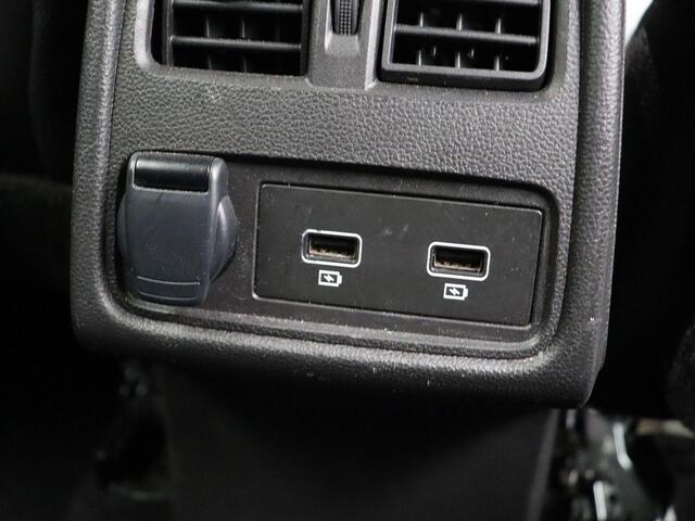 Renault CAPTUR 1.6 E-Tech Hybrid 145 Techno | Navigatie | Achteruitrijcamera | Parkeersensoren voor en achter | Climate control |