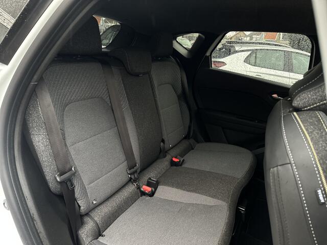 Renault CAPTUR 1.3 mild hybrid 160 techno Stoel en stuurverwarming/Camera.