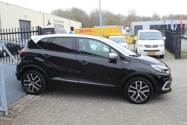Renault CAPTUR 1.3 TCe Intens Panoramadak/Automaat/Trekhaak/Achteruitrijcamera/Cruise control/Navigatie/Bluetooth