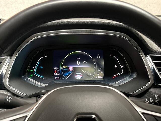 Renault CAPTUR 1.6 E-Tech Hybrid 145 Rive Gauche Automaat (SCHUIFDAK, APPLE CARPLAY, GROOT NAVI, CAMERA, LEDER, SPORTSTOELEN, ADAPTIVE CRUISE, GETINT GLAS, KEYLESS, NIEUWSTAAT)