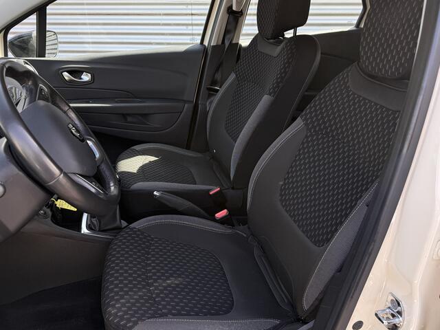 Renault CAPTUR 0.9 TCe Intens met 54.978km!!! | Camera | Cruise | Navi | Clima | Keyless | LED | LM Velgen | PDC Achter | RIJKLAARPRIJS INCL 12 MAANDEN GARANTIE EN BEURT