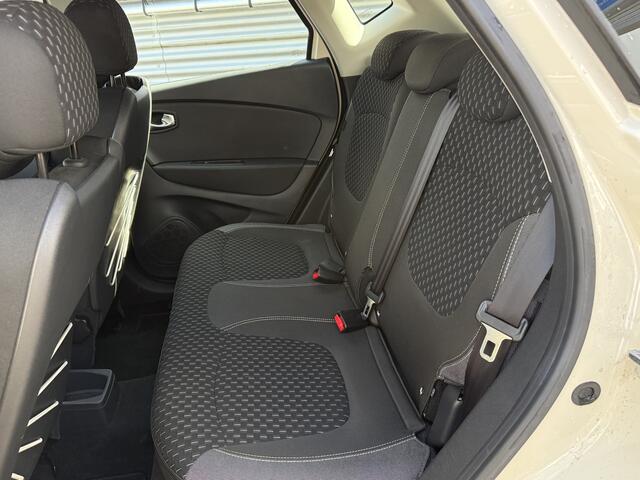 Renault CAPTUR 0.9 TCe Intens met 54.978km!!! | Camera | Cruise | Navi | Clima | Keyless | LED | LM Velgen | PDC Achter | RIJKLAARPRIJS INCL 12 MAANDEN GARANTIE EN BEURT