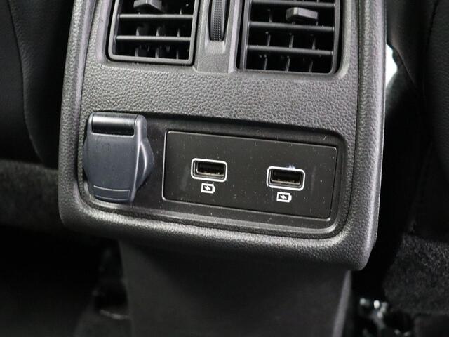 Renault CAPTUR E-Tech Hybrid 145pk Techno | Grootscherm navigatie | Digitaal dashboard | Achteruitrijcamera |