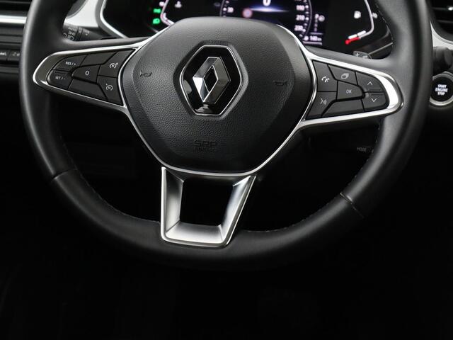 Renault CAPTUR 1.3 TCe Intens | Panoramadak | 360 Camera | Trekhaak | Half leder | Carplay | Keyless | Climate control | Full LED | Getint glas | Cruise control | Parkeerhulp