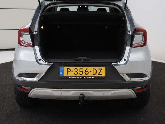 Renault CAPTUR 1.3 TCe Intens | Panoramadak | 360 Camera | Trekhaak | Half leder | Carplay | Keyless | Climate control | Full LED | Getint glas | Cruise control | Parkeerhulp