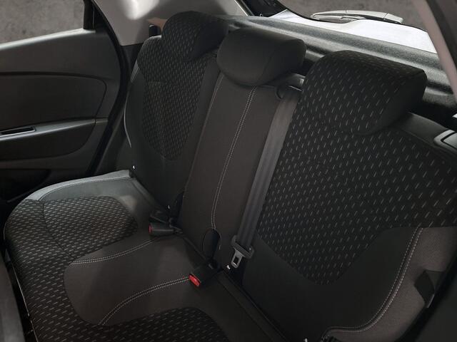 Renault CAPTUR 0.9 TCe Intens Sport (NAVIGATIE, CLIMATE, CAMERA, SPORTSTOELEN, LM VELGEN, CRUISE, NIEUWE APK, NIEUWSTAAT)