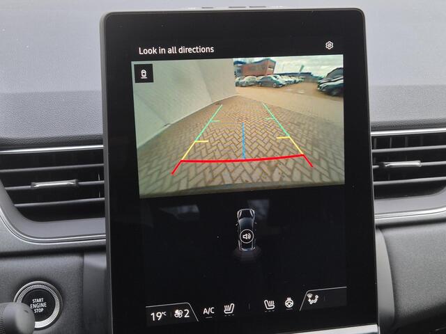 Renault CAPTUR 1.3 mild hybrid 160 techno Automaat / Fabrieksgarantie tot 04-2027 / Trekgewicht 1200 kg / Pack winter / Stuur- & Stoelverwarming / Navigatie via Apple Carplay of Android Auto / Adaptief cruise control / Achteruitrijcamera / Keyless Entry/Start /