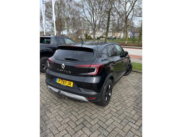 Renault CAPTUR 1.3 TCe 130 Intens | 130 PK | Trekhaak | Stoelverwarming | Achteruitrijcamera