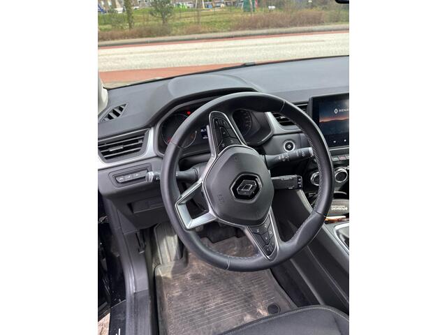 Renault CAPTUR 1.3 TCe 130 Intens | 130 PK | Trekhaak | Stoelverwarming | Achteruitrijcamera