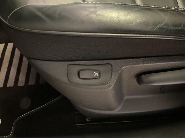 Renault CAPTUR 1.3 TCe Initiale Paris