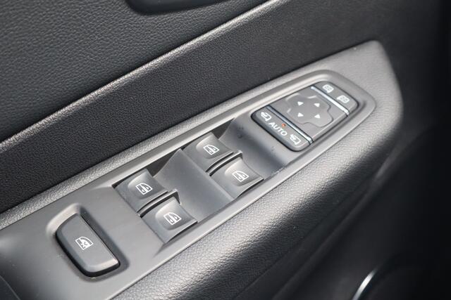 Renault CAPTUR 0.9 TCe Intens Keyless E+S I Led I Climate -- GOEDE VRIJDAG OPEN + 2e PAASDAG OPEN 11.00 t/m 16.00 UUR --