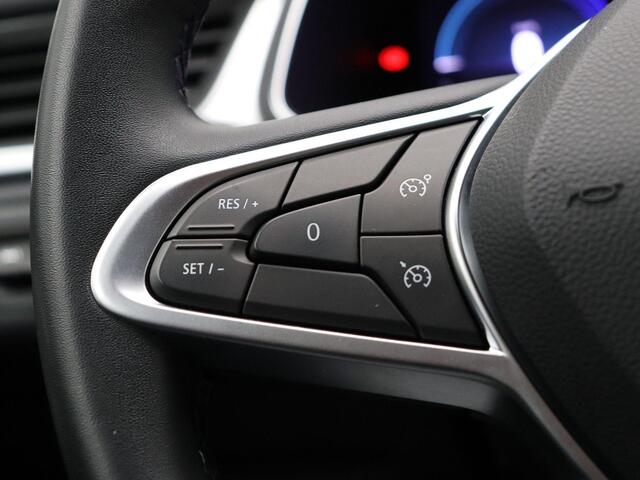 Renault CAPTUR 1.6 E-Tech Plug-in Hybrid 160 Intens | Clima | Keyless | Full led | Achteruitrijcamera | Parkeersensoren voor en achter | Eerste eigenaar | Dealeronderhouden |