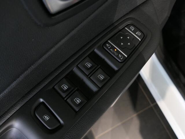 Renault CAPTUR 0.9 TCe Intens - Trekhaak - Camera - Dodehoek - Parkeerassistent