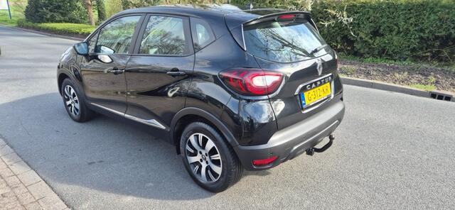 Renault CAPTUR 0.9 TCe Intens*Navigatie*stoelverw*Trekhaak*ECC*