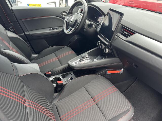 Renault CAPTUR 1.6 E-Tech Hybrid 145 R.S. Line / CAMERA / PARKEERSENSOREN VOOR EN ACHTER / NAVIGATIE GROOT SCHERM / APPLE CARPLAY / ANDROID AUTO