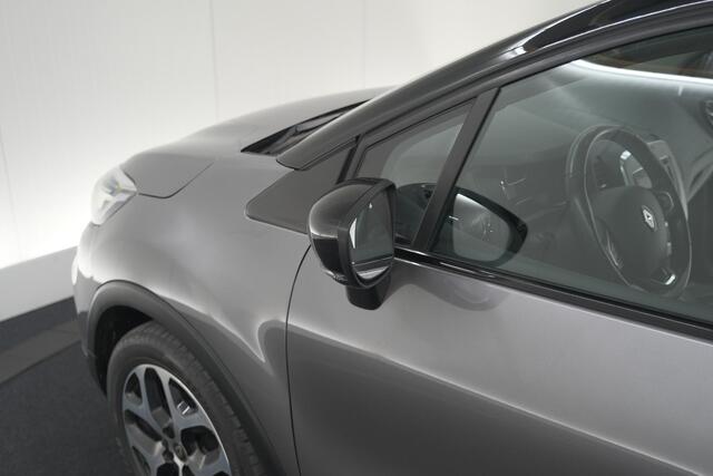 Renault CAPTUR TCe 90 Limited | Trekhaak | Navigatie | Pack Comfort | Parkeersensoren