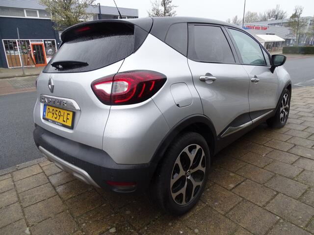 Renault CAPTUR 1.2 TCE INTENS-Auto-Clima-Cam-Keyless-Navi-Pdc