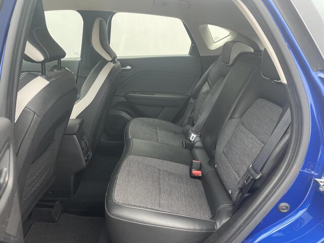 Renault CAPTUR 1.6 E-Tech Plug-in Hybrid 160 Intens / Easy Driving Pack / Apple carplay & Android auto / Trekhaak (750 KG) / Parkeersensoren voor & achter /