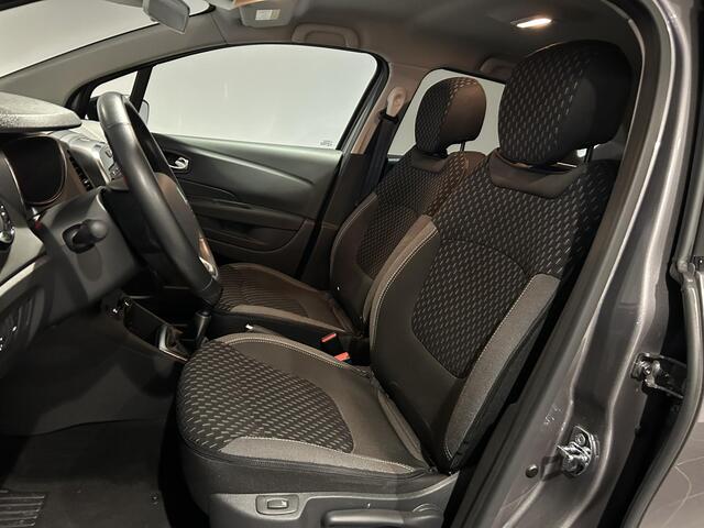 Renault CAPTUR 0.9 TCe Intens | Stoelverwarming | Achteruitrijcamera | Climate control |