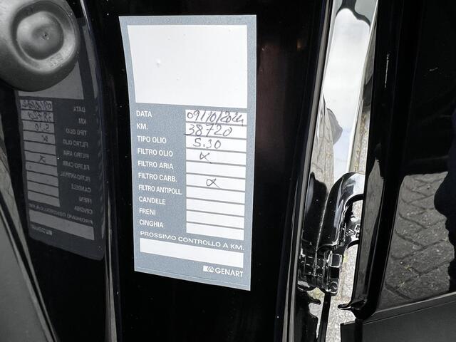 Renault CAPTUR 1.0 TCe 90 techno / Dealer onderhouden / Navigatie / Apple Carplay Android Auto / Achteruitrijcamera / All Season banden / 17" LM wielen /