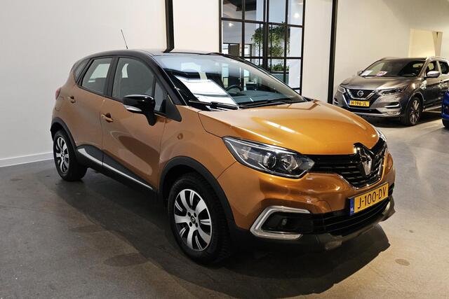 Renault CAPTUR 0.9 TCe Intens Two-tone - Navi - Cruise