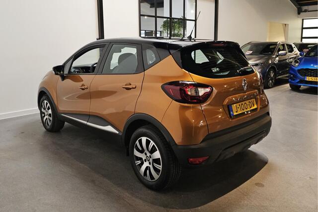 Renault CAPTUR 0.9 TCe Intens Two-tone - Navi - Cruise