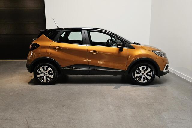 Renault CAPTUR 0.9 TCe Intens Two-tone - Navi - Cruise